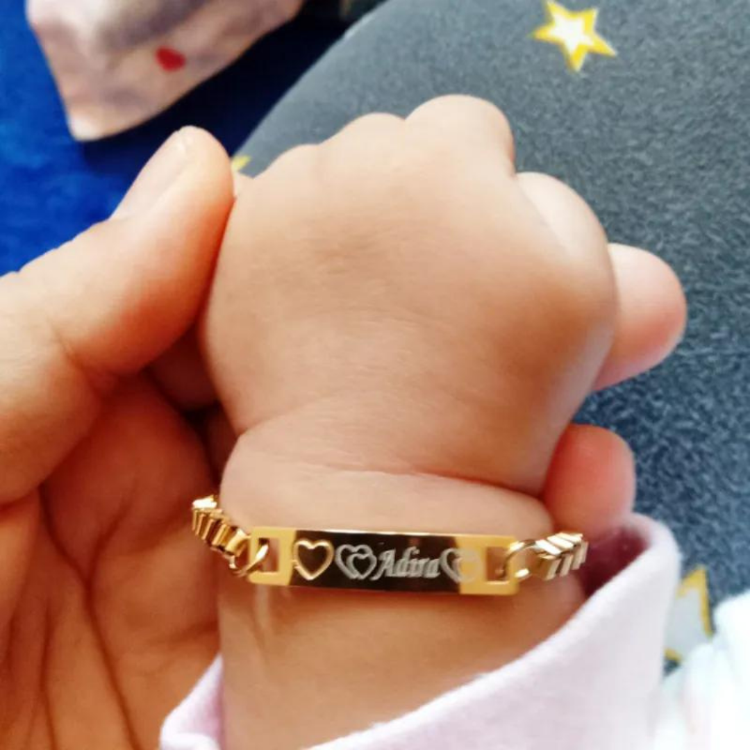 Family Engraved Personalized Bracelet