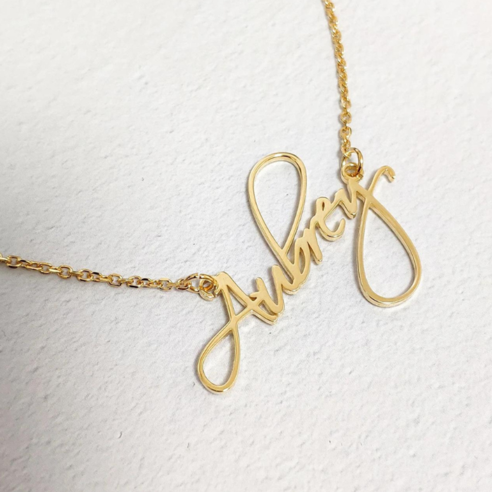 Scriptina Name Necklace (with Daughter's Card)